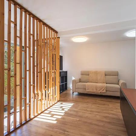 아파트 La Palmeraie-4 By Interhome *