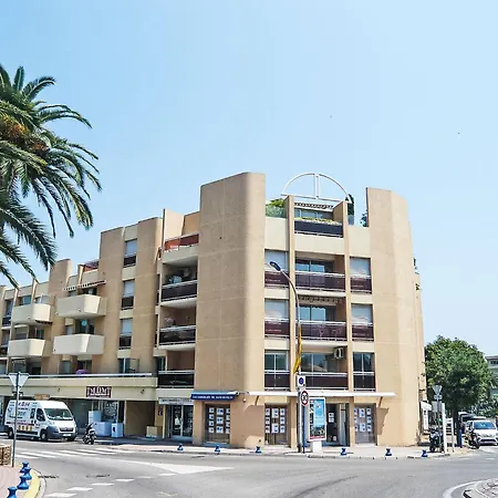 아파트 La Palmeraie-4 By Interhome